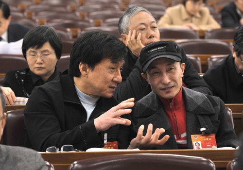 两会瞬间：热聊