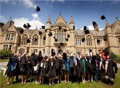 英国留学：费用较低的十所大学