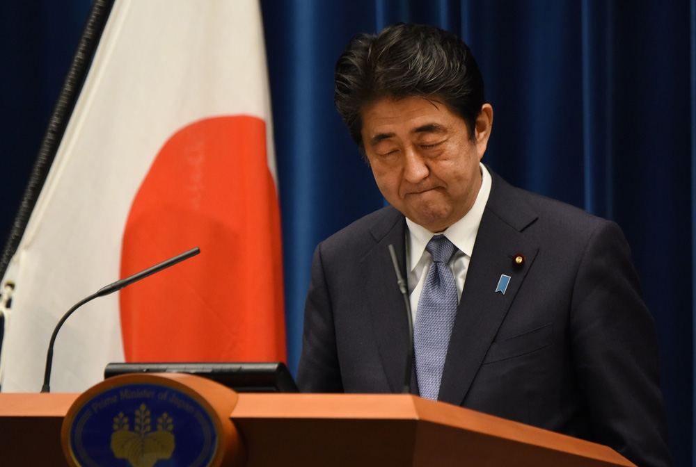 日本首相安倍晋三14日在官邸发表战后七十周年谈话/法新社