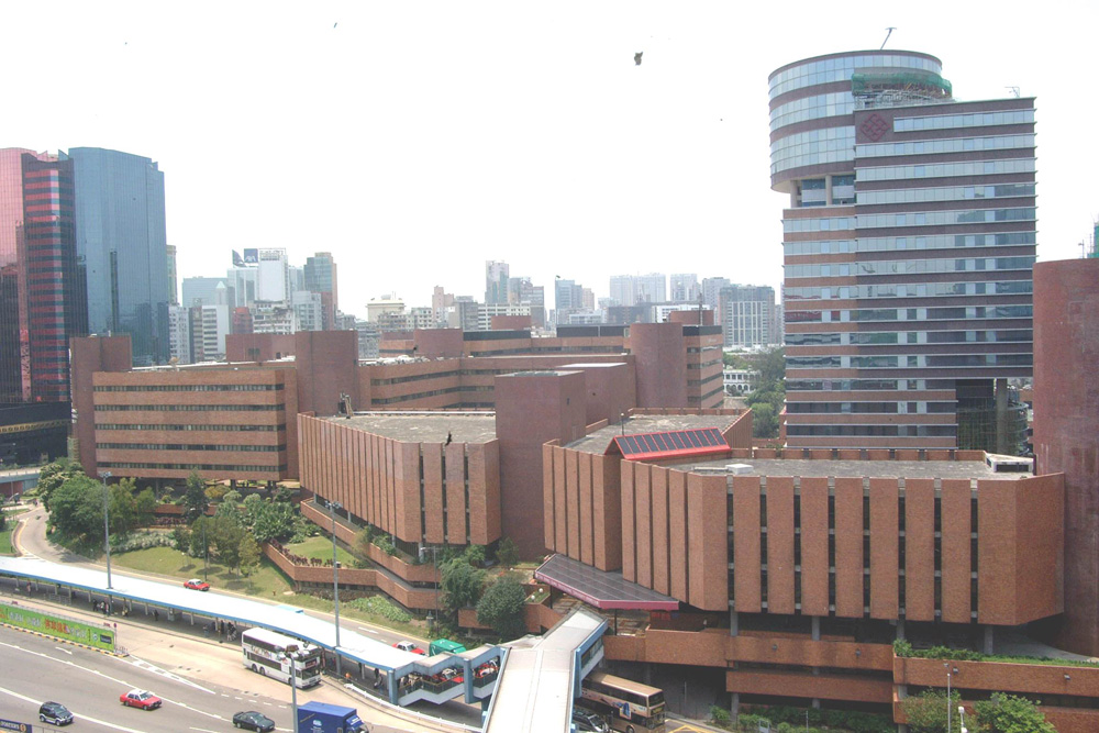 【 大公报讯】2012年启用的香港理工大学何文田学生宿舍早前发现食