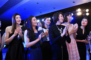 这是八一女排