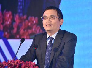 陸挺：香港中國金融協會副主席