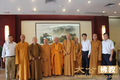 根通长老圆寂 纯一法师率江西佛教协会致电追思