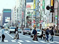 侨居日本外国人达217万 中国人数超65万居首