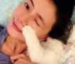 高圆圆素颜与友人聚会 撅嘴卖萌似少女