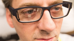 Google Glass太丑？卡尔蔡司也要做智能眼镜
