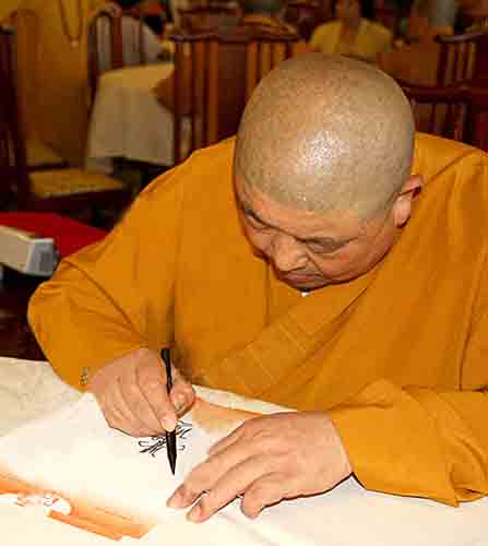 山东省佛教协会名誉会长觉照长老安详示寂世寿74岁