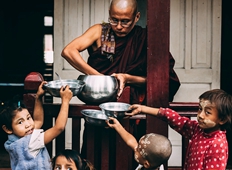 行走在佛的国度缅甸 感受僧侣与俗世的每一个角落