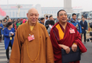 全國“兩會”上的法師風采：佛教界委員入場引人矚目