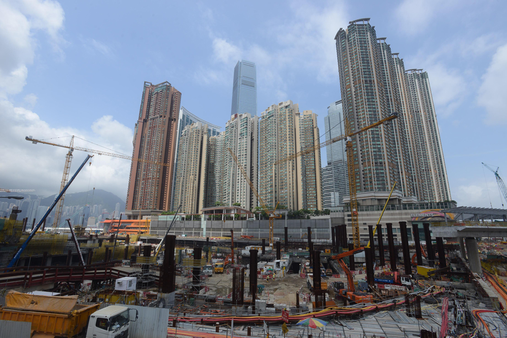 港基建蹉跎歲月 港區委員斥“拉布”拖垮香港