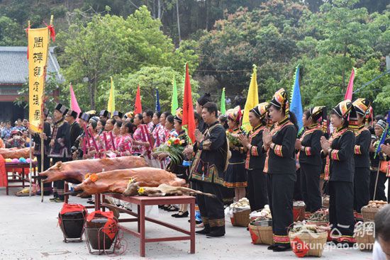 壮族有多少人口_一代代壮族人口耳相传,将古老的山歌唱到(3)