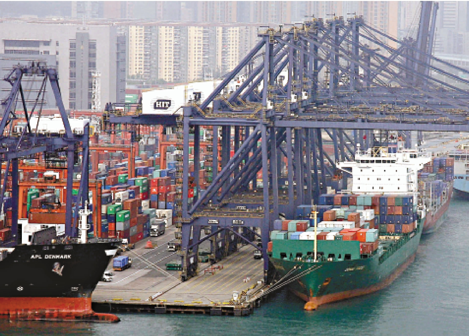 吞吐量連跌21月 港貨櫃港排名跌至第六