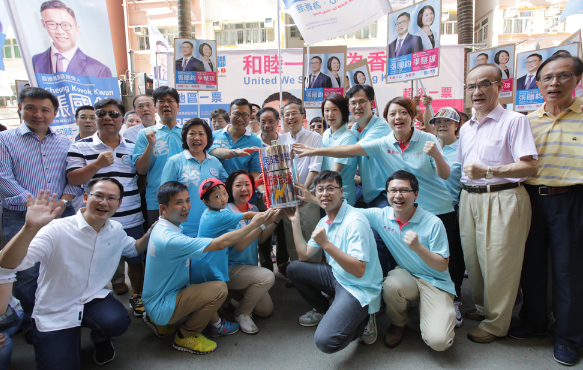 林少权摄 7月25日讯(记者文轩 实习记者李巧筠)民建联参选"超级区议会