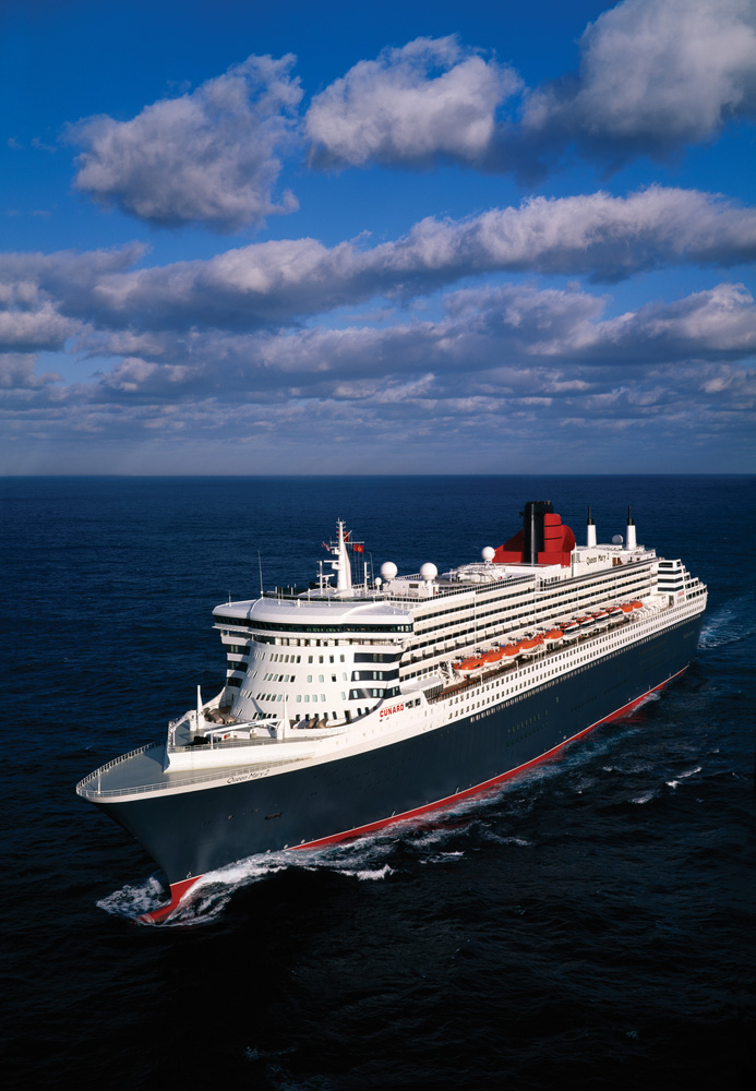 【 大公报讯】记者谢进亨报道:巨型邮轮"玛丽皇后二号"(queen mary 2