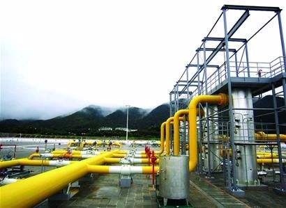 四川石油天然气建设公司承担的西气东输三线中靖线建设工程正紧张施工