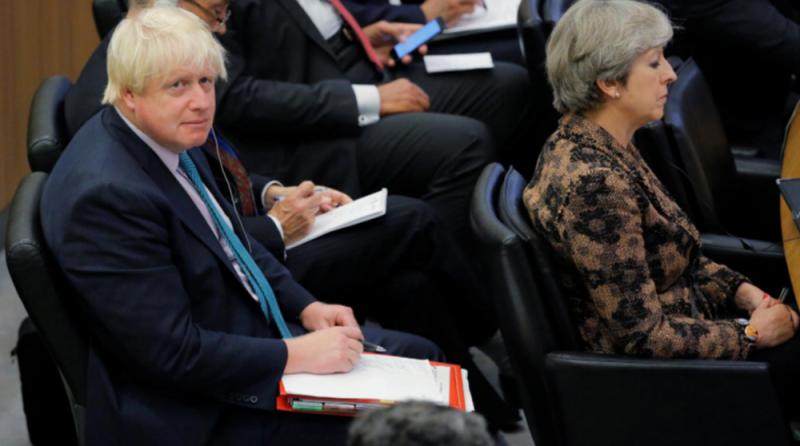 第五轮英国"脱欧"谈判启动 英首相面临政治逆境