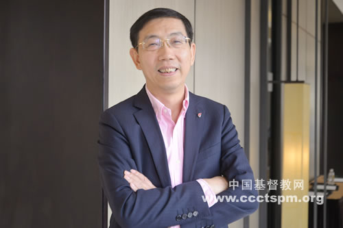 岳清华(福建省基督教三自爱国运动委员会主席 福建神学院院长)