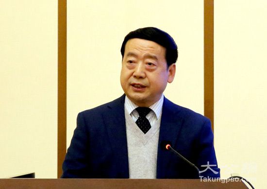 甘肃省公航旅集团总经理任忠章演讲.肖刚 摄