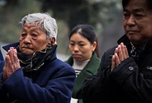 南京大屠杀死难者家庭祭告