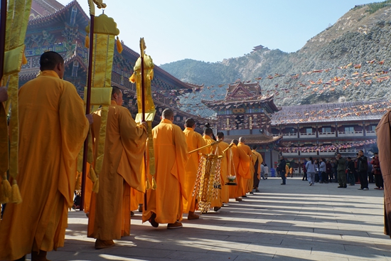 河北迁西普陀禅寺戊戌年冥阳两利水陆空吉祥大法会圆满.jpg