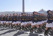 圣彼得堡举行胜利日阅兵彩排
