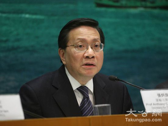 张炳良:设844亿高铁封顶开支 再超支由港铁负责
